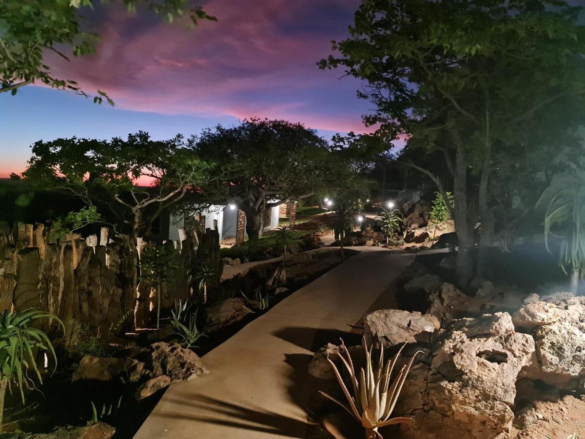 Mountain Peak Game Lodge And Camping Ozongaka Екстер'єр фото