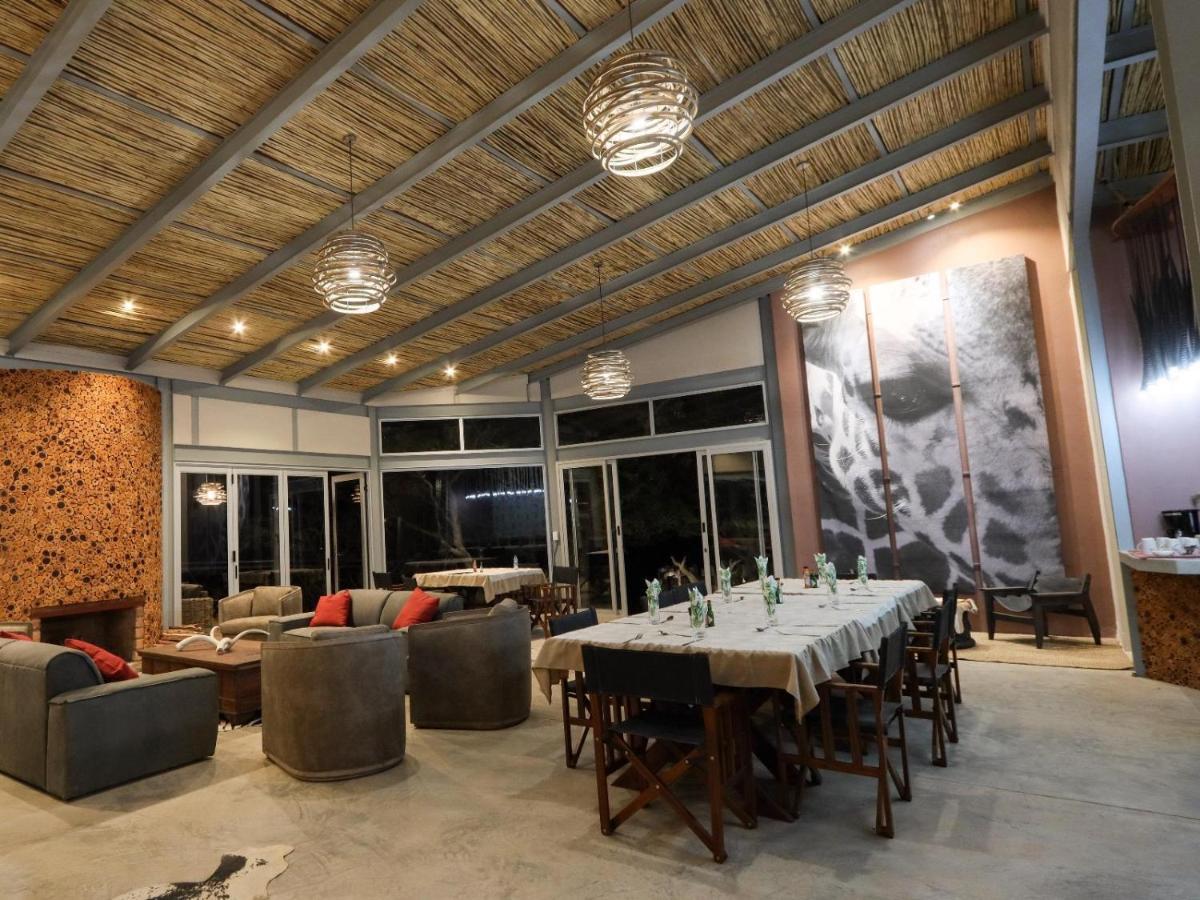 Mountain Peak Game Lodge And Camping Ozongaka Екстер'єр фото