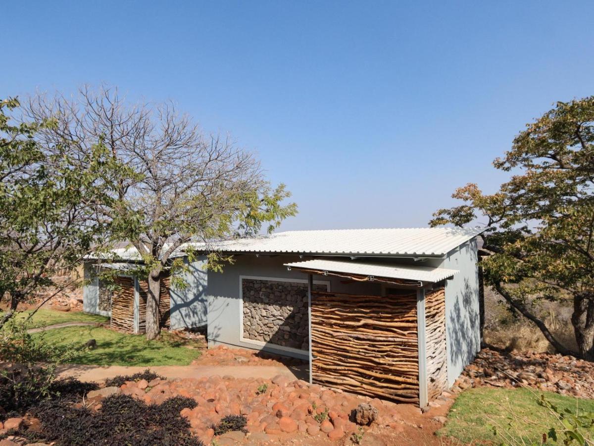 Mountain Peak Game Lodge And Camping Ozongaka Екстер'єр фото